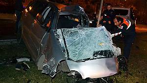 İzmir’de trafik kazası: 2 polis hayatını kaybetti, 3 polis ağır yaralı