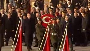 Devlet erkanı Anıtkabir'de