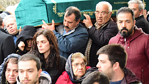 Özge Özpirinççi'nin acı günü