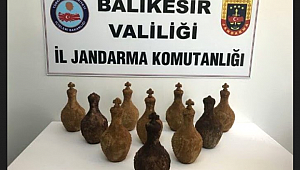 2 Bin Yıllık ve Değeri 1 Milyon TL Olan 2 Küp Yılan Zehri ve 8 Küp Şarap Mayası Ele Geçirildi