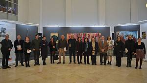 Akademisyenlerden resim sergisi