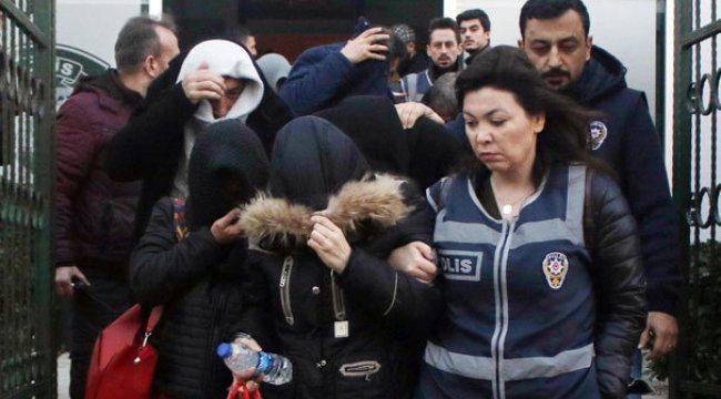 Antalya'da fuhuş operasyonu! Aralarında kamu görevlileri de var...