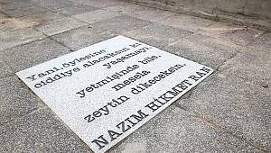 Şiir sokakta Nazım Hikmet her yerde