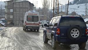 Yardımcı doçent evinde ölü bulundu