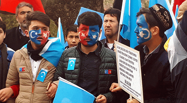 Doğu Türkistan'daki Gulca katliamı Ankara'da protesto edildi