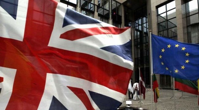 İngiltere'den AB Komisyonuna Brexit yanıtı