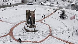 İstanbul için kar tarihi