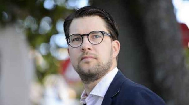 İsveçli Demokratlar Partisi liderinden skandal başörtüsü açıklaması