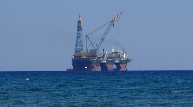 İtalyan Sondaj Gemisi Kıbrıs'ı Terketti