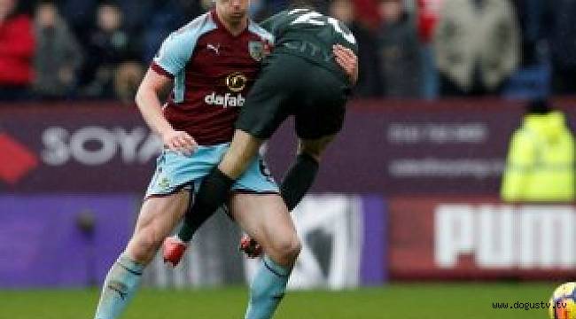 Mancherster City'e Burnley engeli