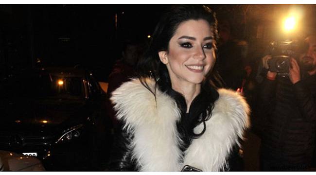 Merve Boluğur: Bomba gibi geliyorum