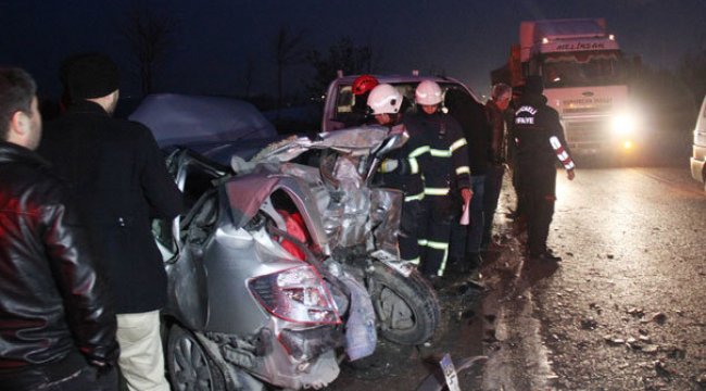 Ölümden döndü, kaza yapan aracını bırakıp gitmek istemedi