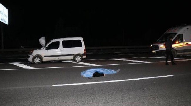 Otomobille çarpışan motosikletteki 2 kişi öldü