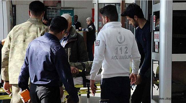 Yaralı askerlerin el ele fotoğrafı rekor kırıyor