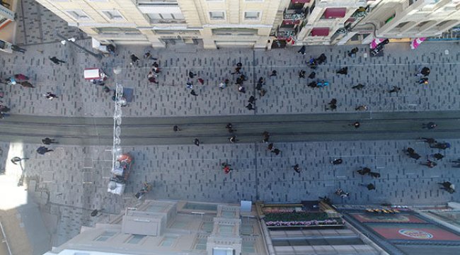 Yeni yüzüne kavuşan İstiklal Caddesi havadan görüntülendi