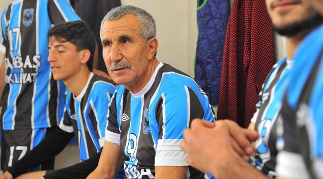 69 yaşındaki Şerif Kunt ilk maçına çıktı