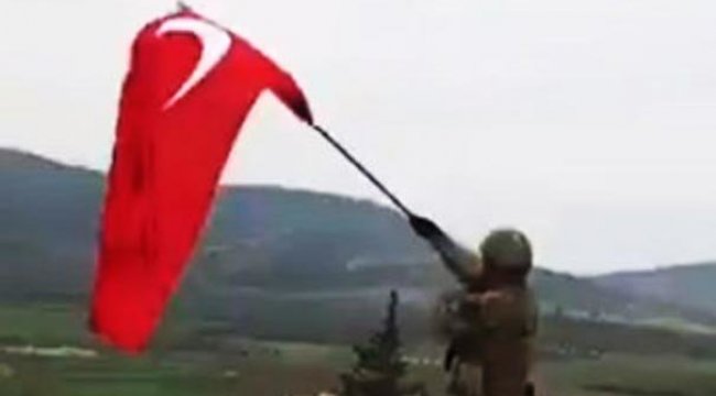 Afrin'de bir zafer daha! Türk bayrağı Raco'ya da dikildi!