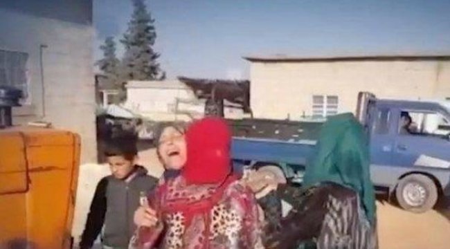 Afrin'de Mehmetçiği böyle karşıladılar: Neden 5 yıl önce gelmediniz?