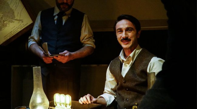 Ahmet Rıfat Şungar, Vecihi Hürkuş oldu