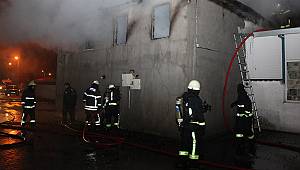 Alkollü genç tartıştığı annesinin evini yaktı