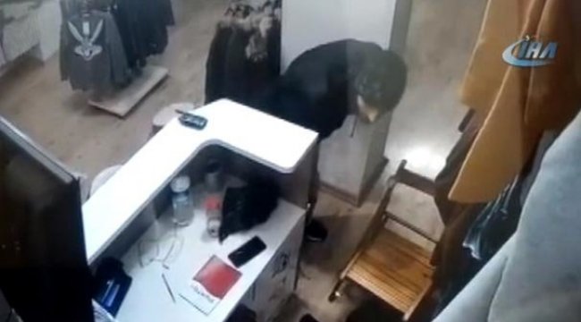 Hırsız bozuk paraları beğenmeyince...