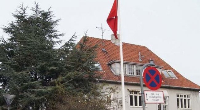 Kopenhag Büyükelçiliği'ne saldırı