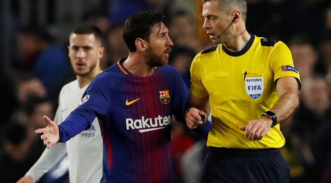 Messi'den hakem Skomina'ya: Benimle böyle konuşamazsın