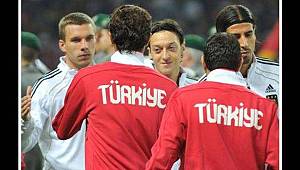 Mesut Özil, milli takımı neden reddettiğini açıkladı!
