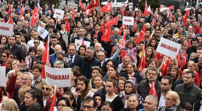Tekirdağ'da CHP'den 'Şehitlere Saygı' yürüyüşü