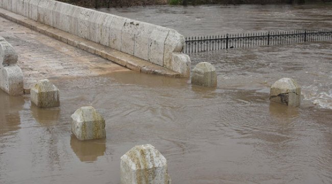Tunca Nehri taştı, bir kişi hayatını kaybetti