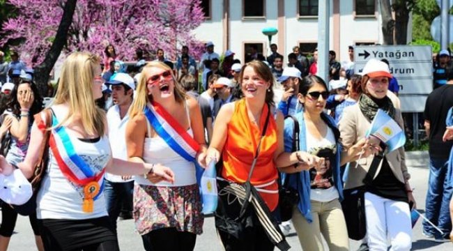 Türkiye'ye gelen yabancı öğrenci sayısı 5 kat arttı