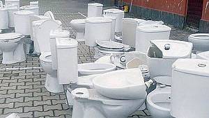 Yaptırdığı okulu ziyarete gitti! Gördükleri karşısında isyan etti...