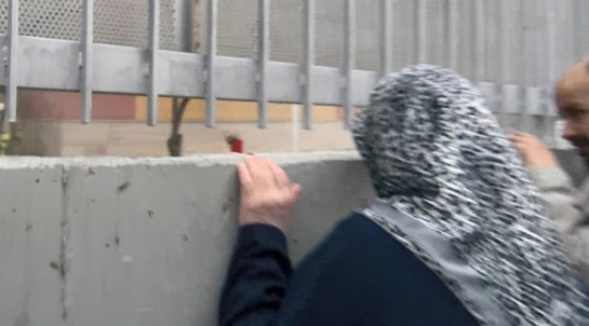 Zeytinburnu'nda okulda yangın paniği