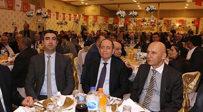 BAŞKAN ALTINOK ÖZ CHP ÜMRANİYE İLÇE BAŞKANLIĞI’NIN BİRLİK VE DAYANIŞMA GECESİNE KATILDI