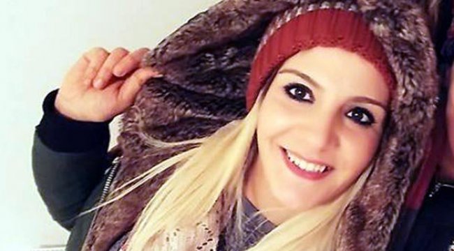 Birlikte yaşadığı kadının yatağında görünce bıçaklamış