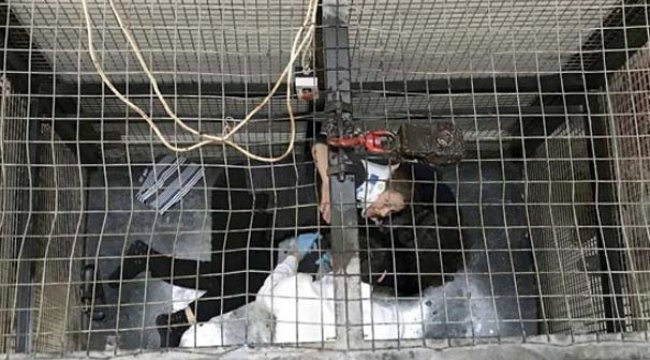 Feci görüntüler! 3. kattan düşen asansörde can pazarı