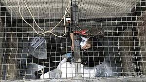 Feci görüntüler! 3. kattan düşen asansörde can pazarı