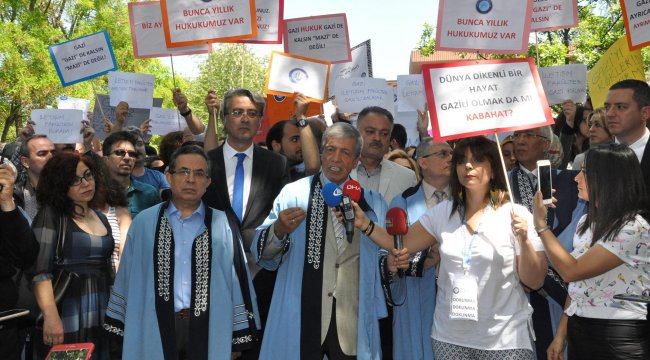 Gazi Üniversitesi'nde bölünmeye karşı protesto