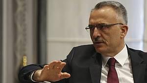 'Reel ekonomide çarklar dönüyor bir sorun yok'