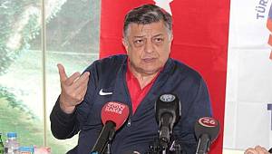 Samsunspor Yılmaz Vural'ı TFF'ye şikayet etti