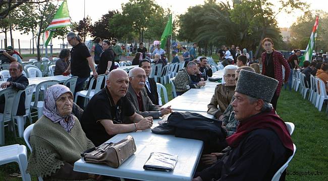 BAŞKAN ALTINOK ÖZ 154. YILDÖNÜMÜNDE BÜYÜK ÇERKEZ SÜRGÜNÜ ANMASINA KATILDI
