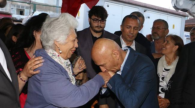 BAŞKAN ALTINOK ÖZ CHP’NİN YENİ ÜYELERİYLE İFTAR SOFRASINDA BULUŞTU