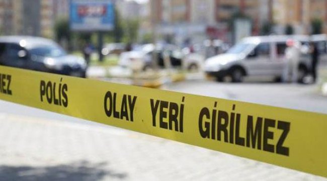 Demiryolu istasyonunda bir genç ölü, bir genç de yaralı bulundu