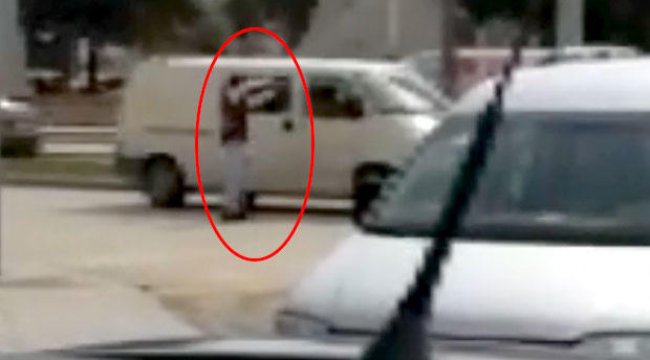 Kırmızı ışıkta kanlı infaz
