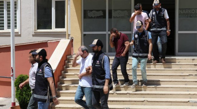 1 milyarlık operasyon! Aralarında banka müdürü de var...