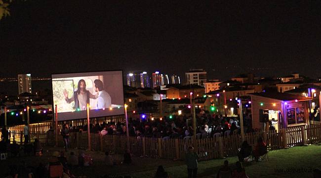 BAYRAM DEMİRKOL PARKI, RAMAZAN ETKİNLİKLERİNDE VATANDAŞLARIN BULUŞMA NOKTASI OLDU