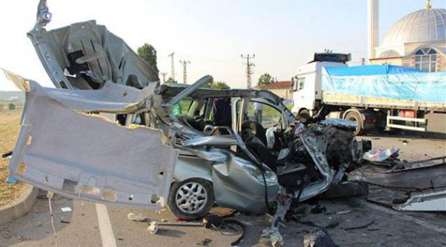 Feci kaza: 3 ölü, 6 yaralı