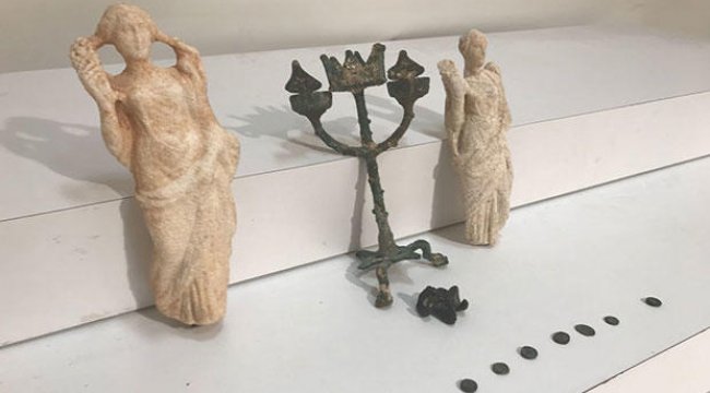 İstanbul'da operasyon... Helenistik dönem eserleri ele geçirildi
