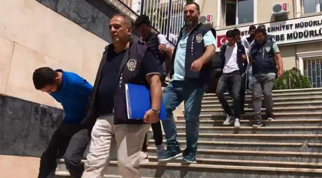 Paraları pavyonda yemişler