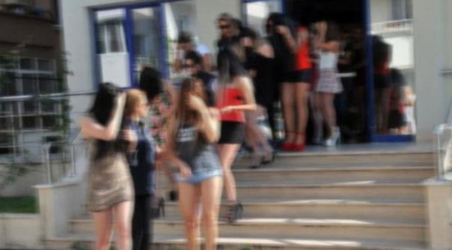 İş adamları ve esnafa fuhuş tuzağı!